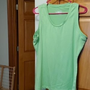Womens under Armour tank